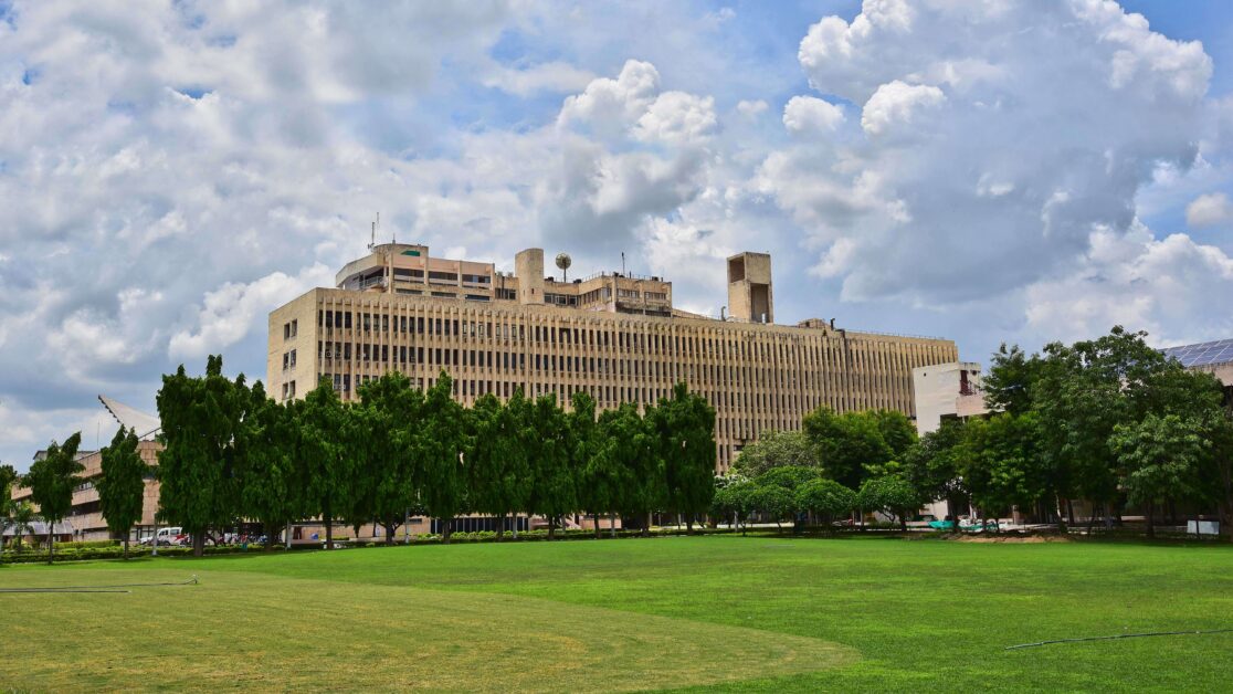 IIT-Delhi-Tops-QS-World-University-Rankings-2026-Among-Indian-Institution